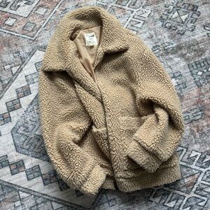 Boucle / teddy coat